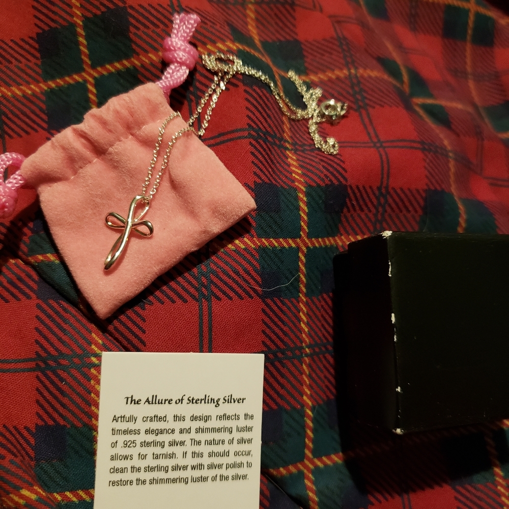 Sterling silver cross pendant and chain new
